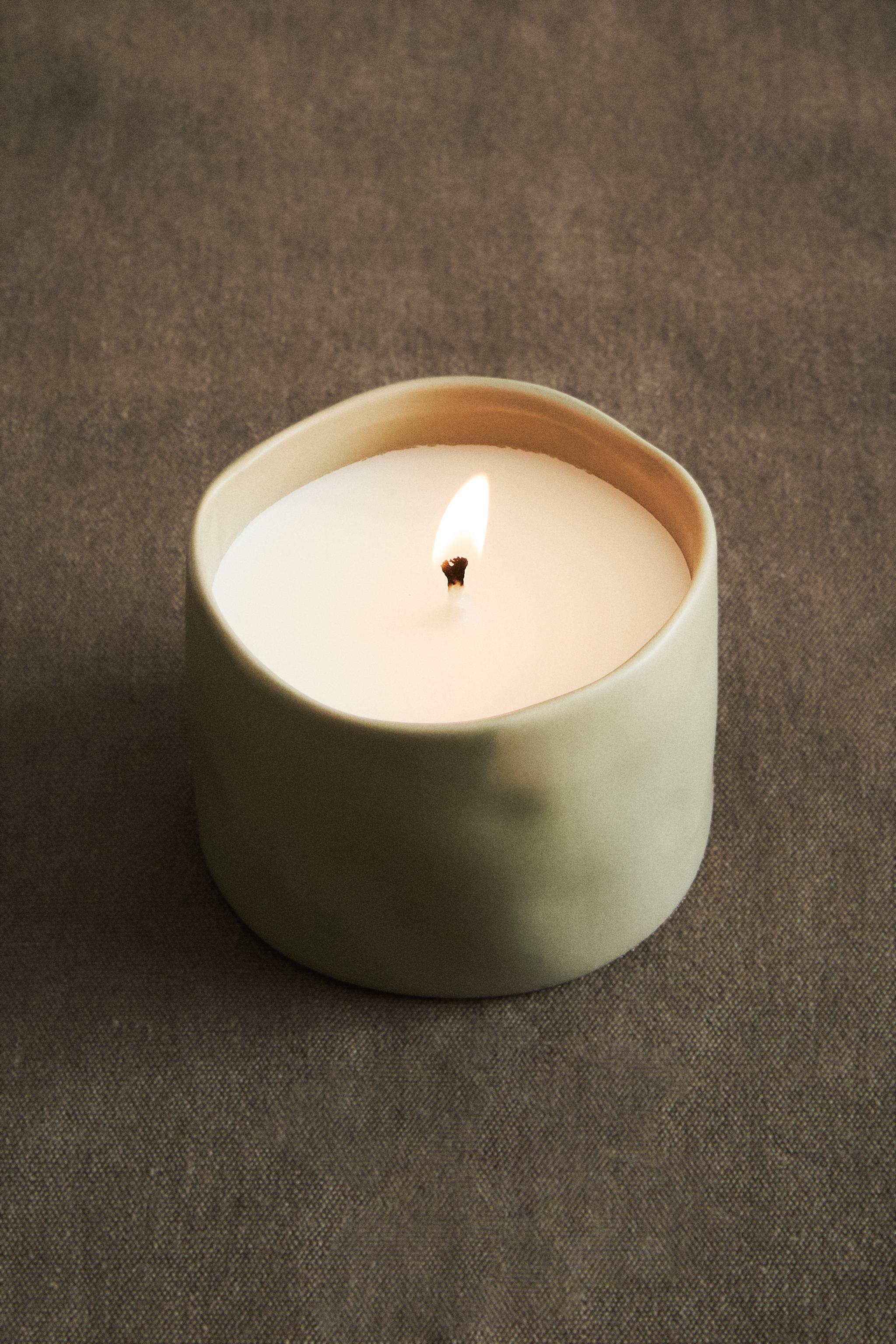 (150 G) NEROLI SCENTED CANDLE
