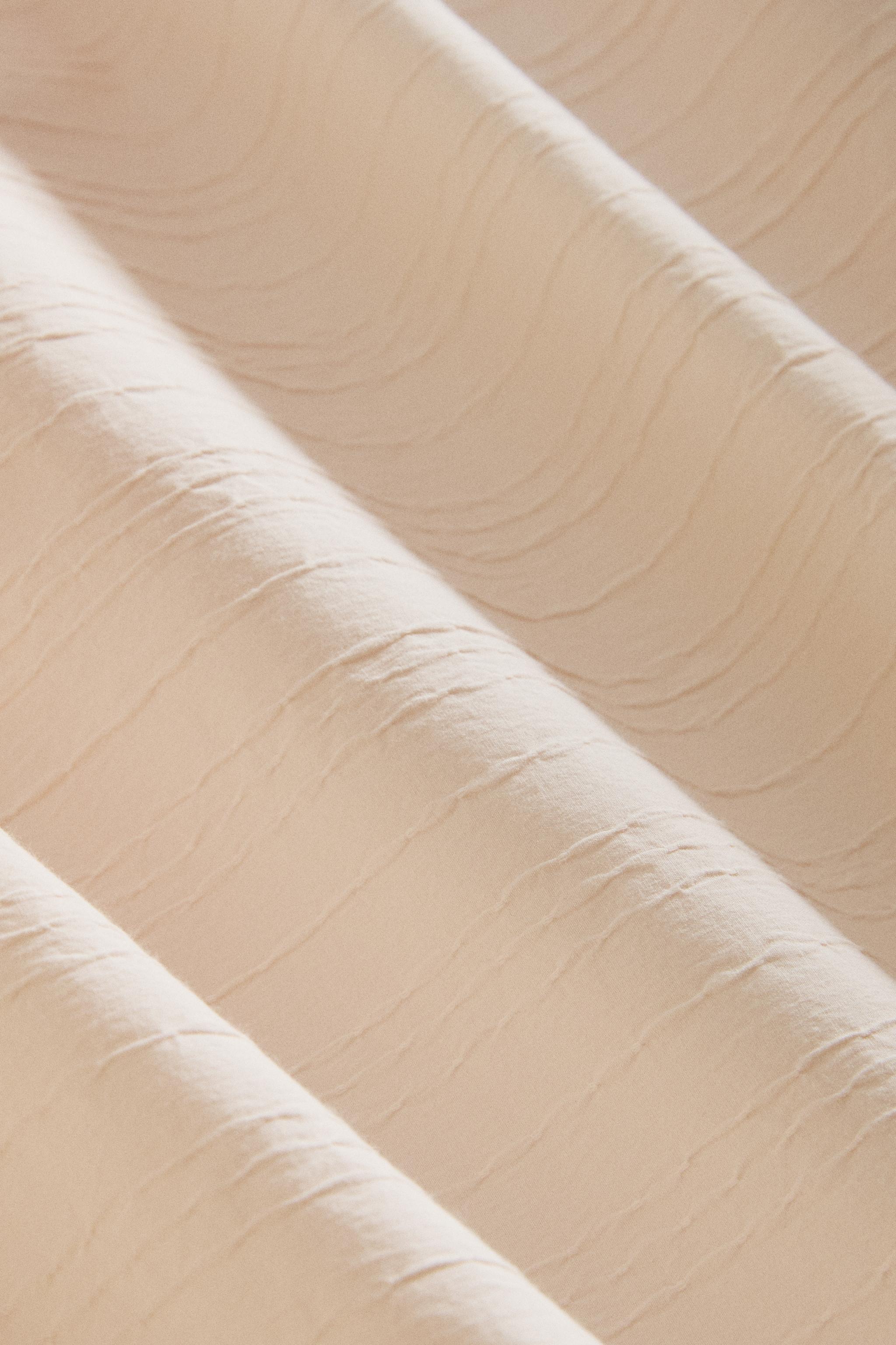 TEXTURED STRIPED DUVET COVER