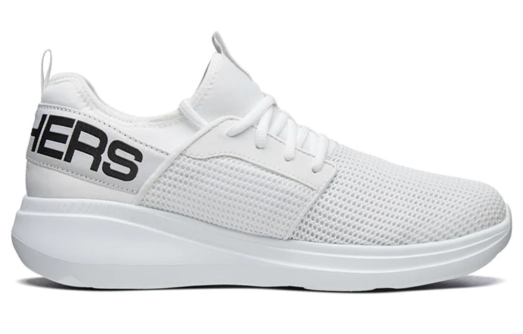 Go Run Fast Low-Top 'White Black' 55103-WHT