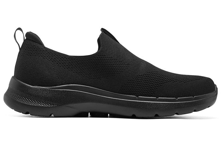 Go Walk 6 Slip On 'Triple Black' 216202-BBK