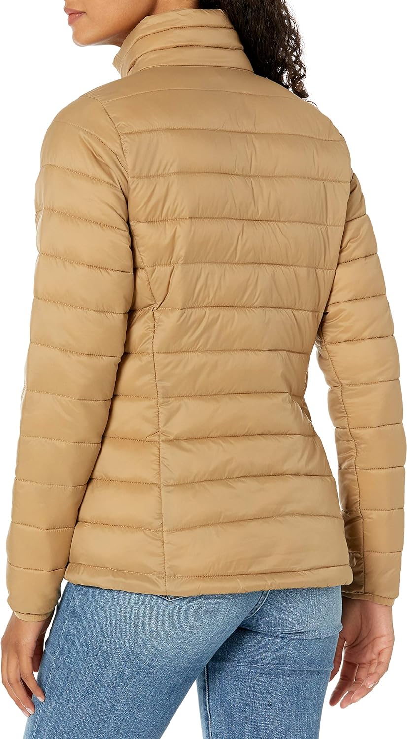 Amazon Essentials Women's Lightweight Long-Sleeve Water-Resistant Packable Puffer Jacket (Available in Plus Size)