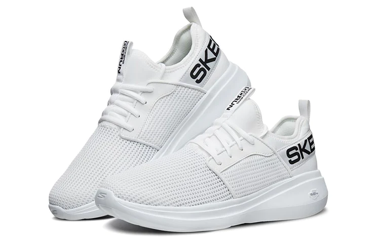 Go Run Fast Low-Top 'White Black' 55103-WHT