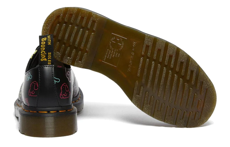 (WMNS) 1461 x Hello Kitty And Friends 26841001