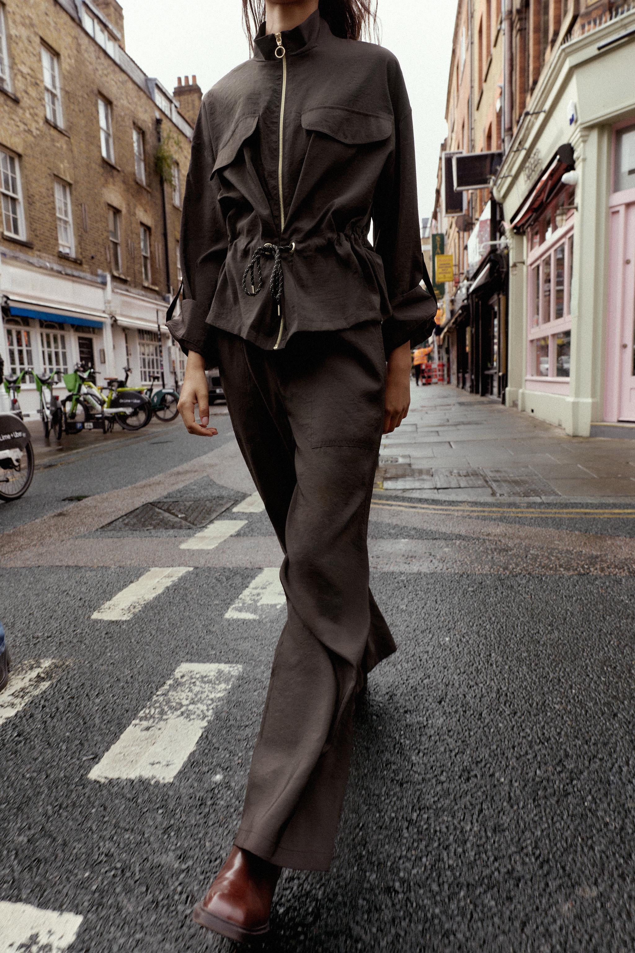 WIDE LEG ELASTIC WAIST PANTS