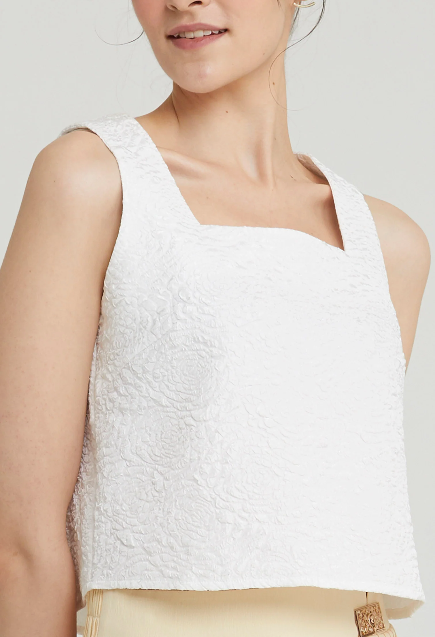 Wishspark Jacquard Slip-On Top