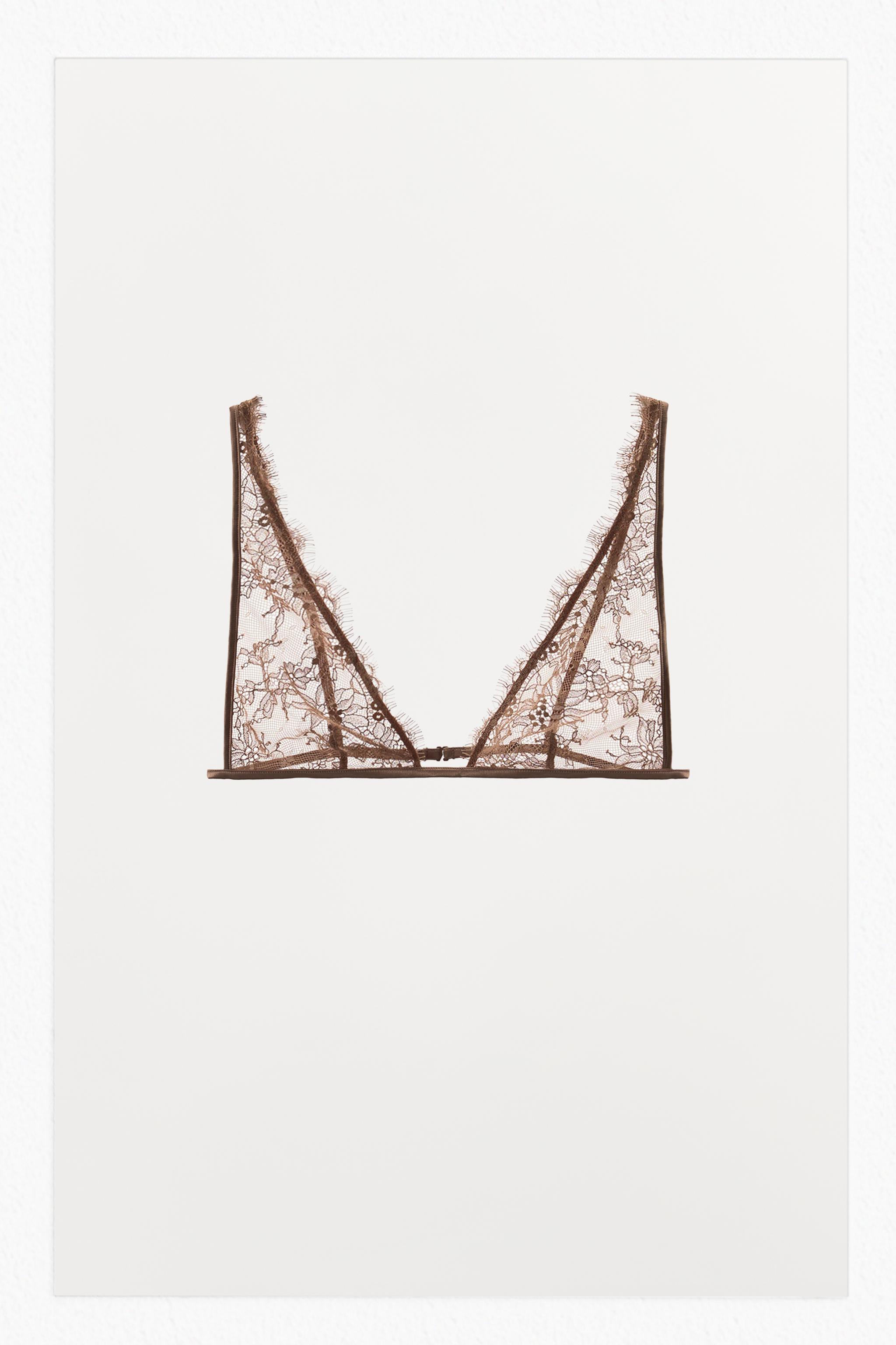 EMBROIDERED LACE TRIANGLE BRALETTE