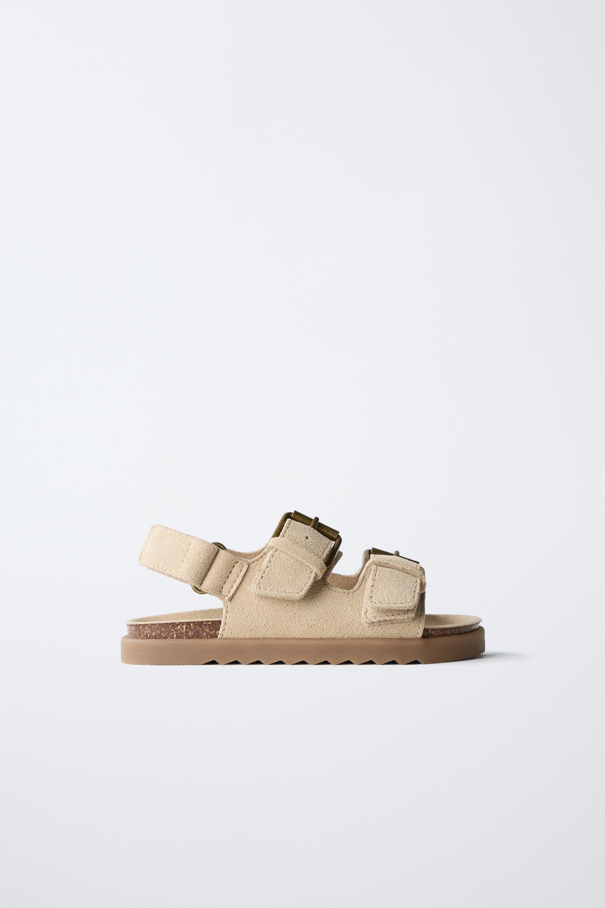 LEATHER BUCKLE SANDALS