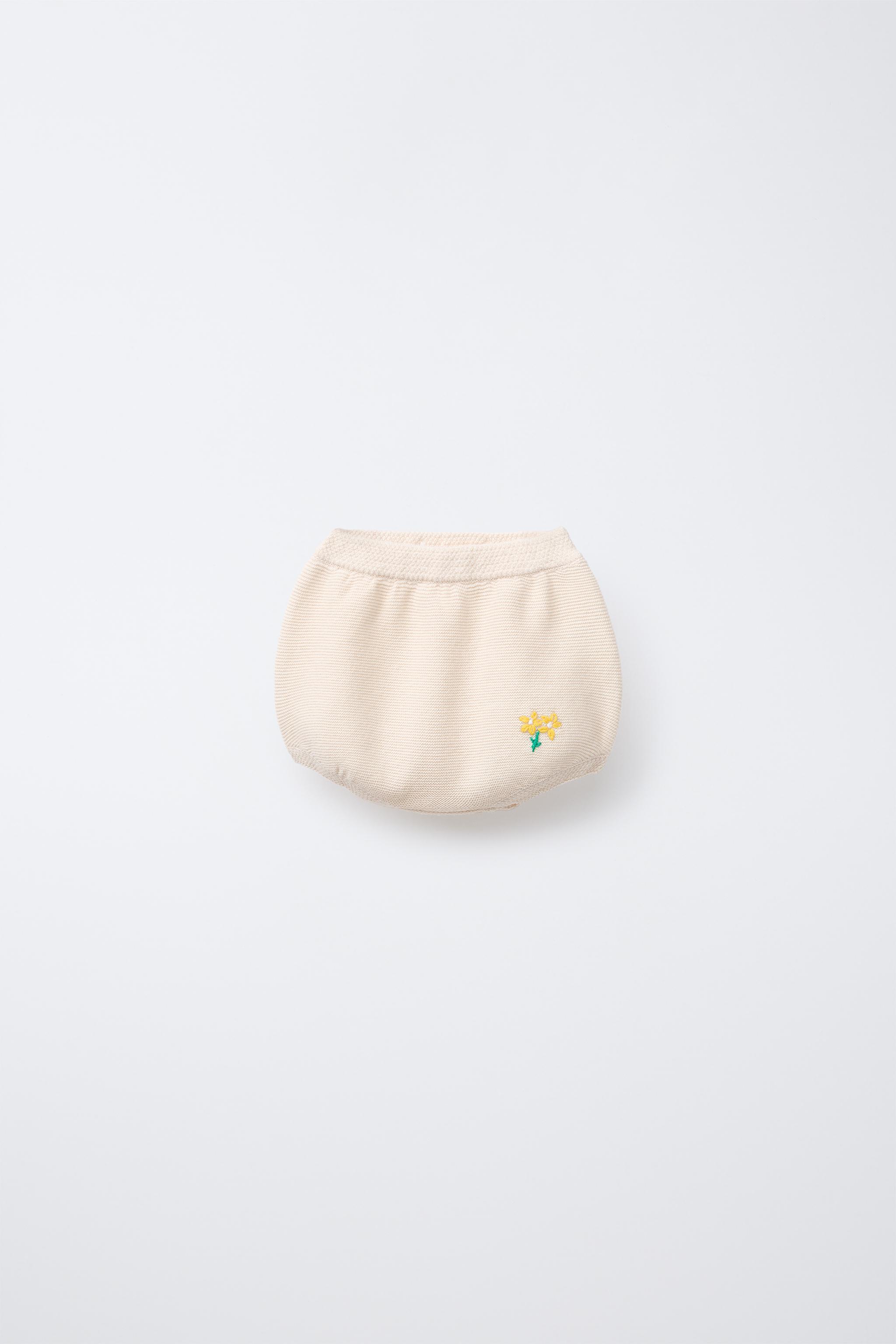 EMBROIDERED FLORAL LINKS KNIT BLOOMER