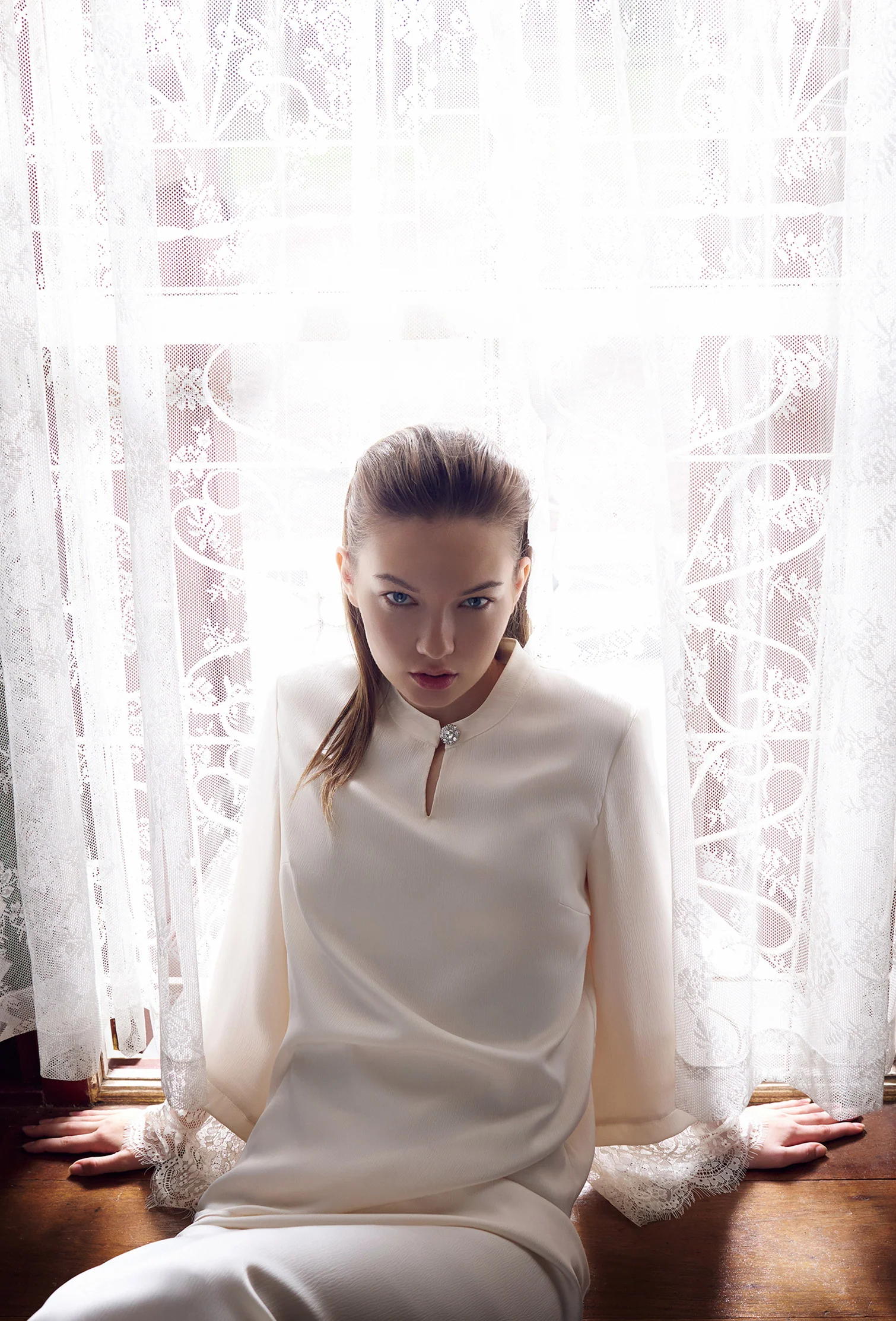 Modern Matte Eyelash Sleeves Blouse