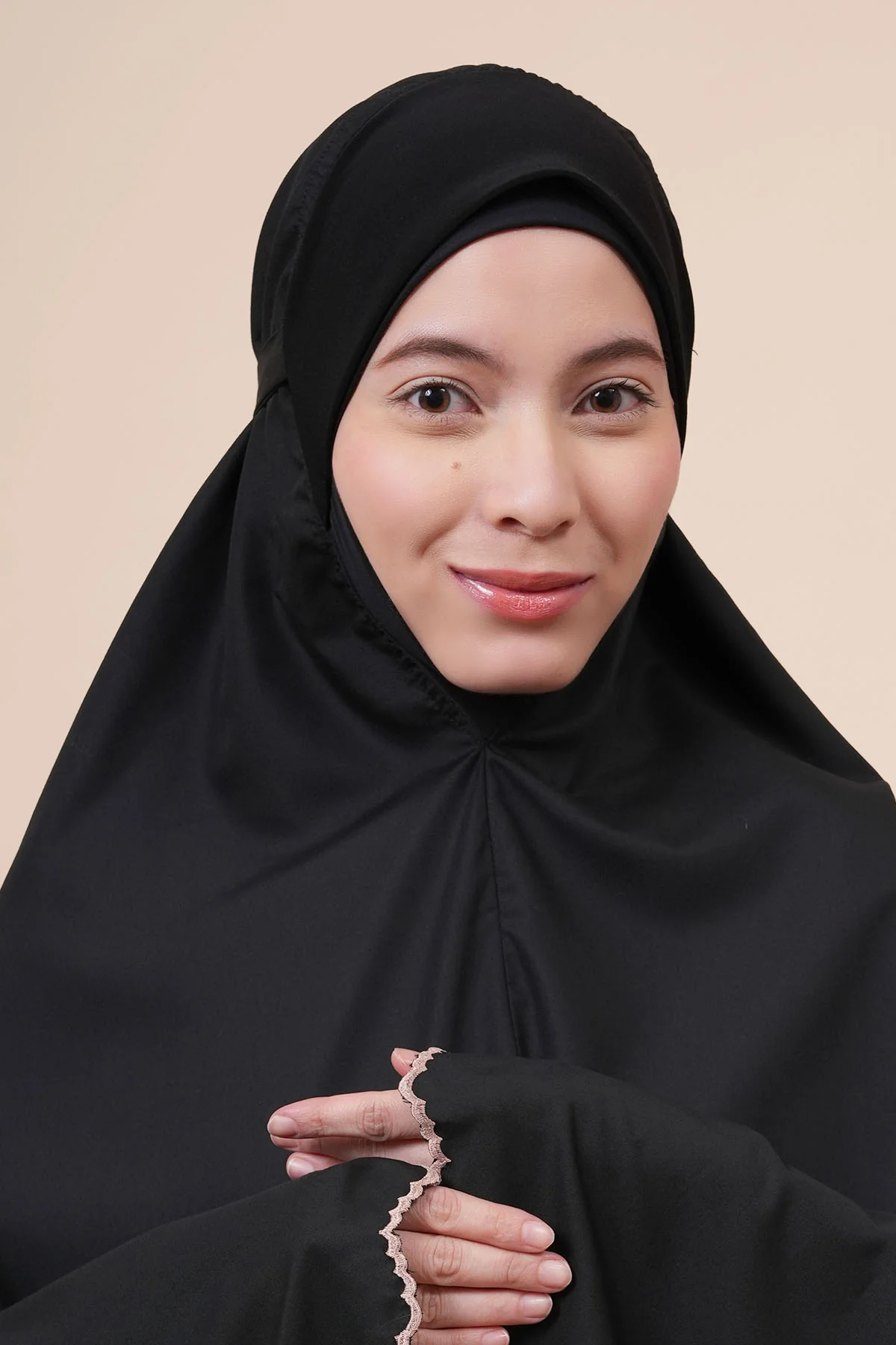 Telekung Maharani Broderie Zaima