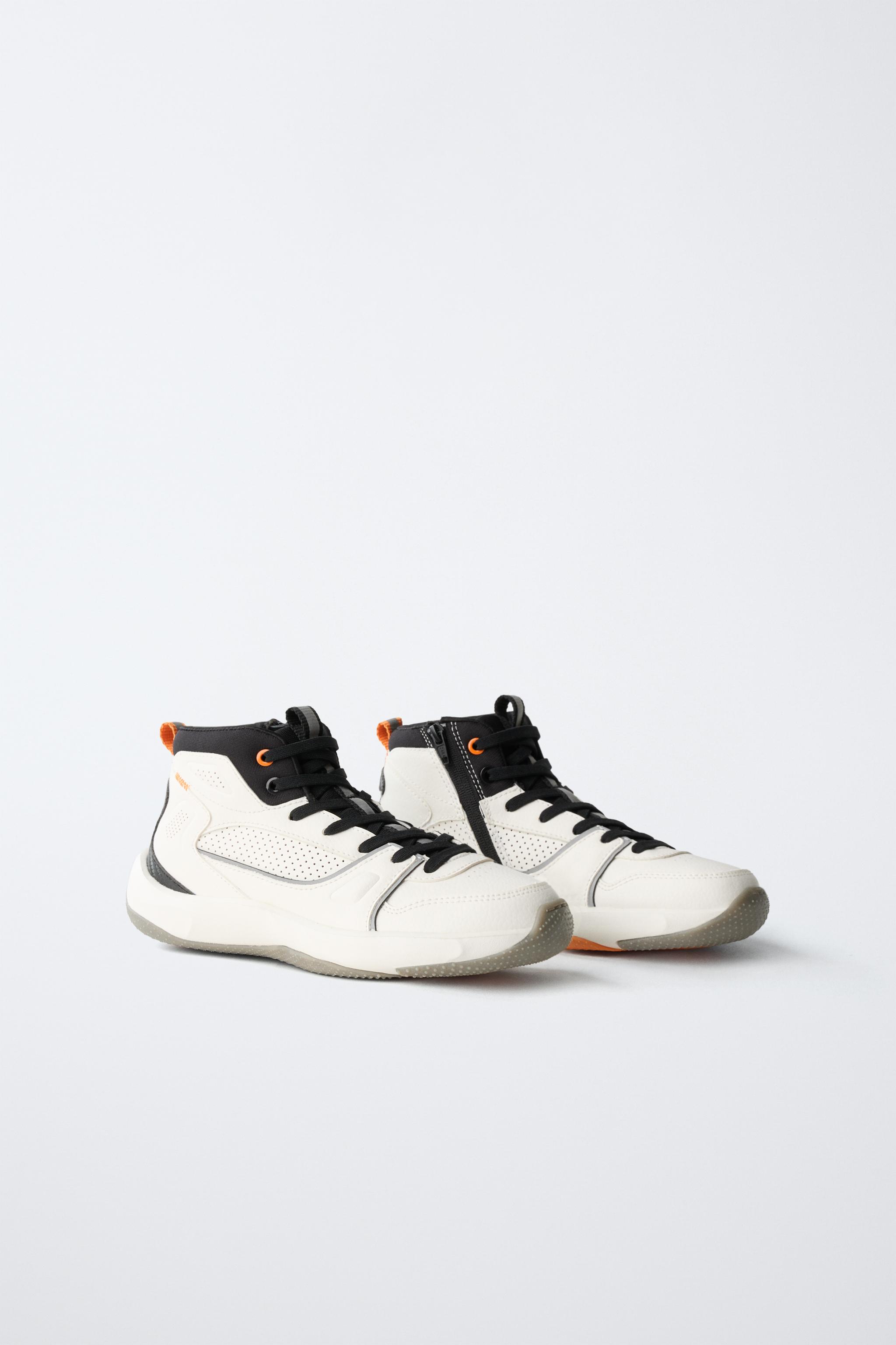 SPORTY HIGH TOP SNEAKERS