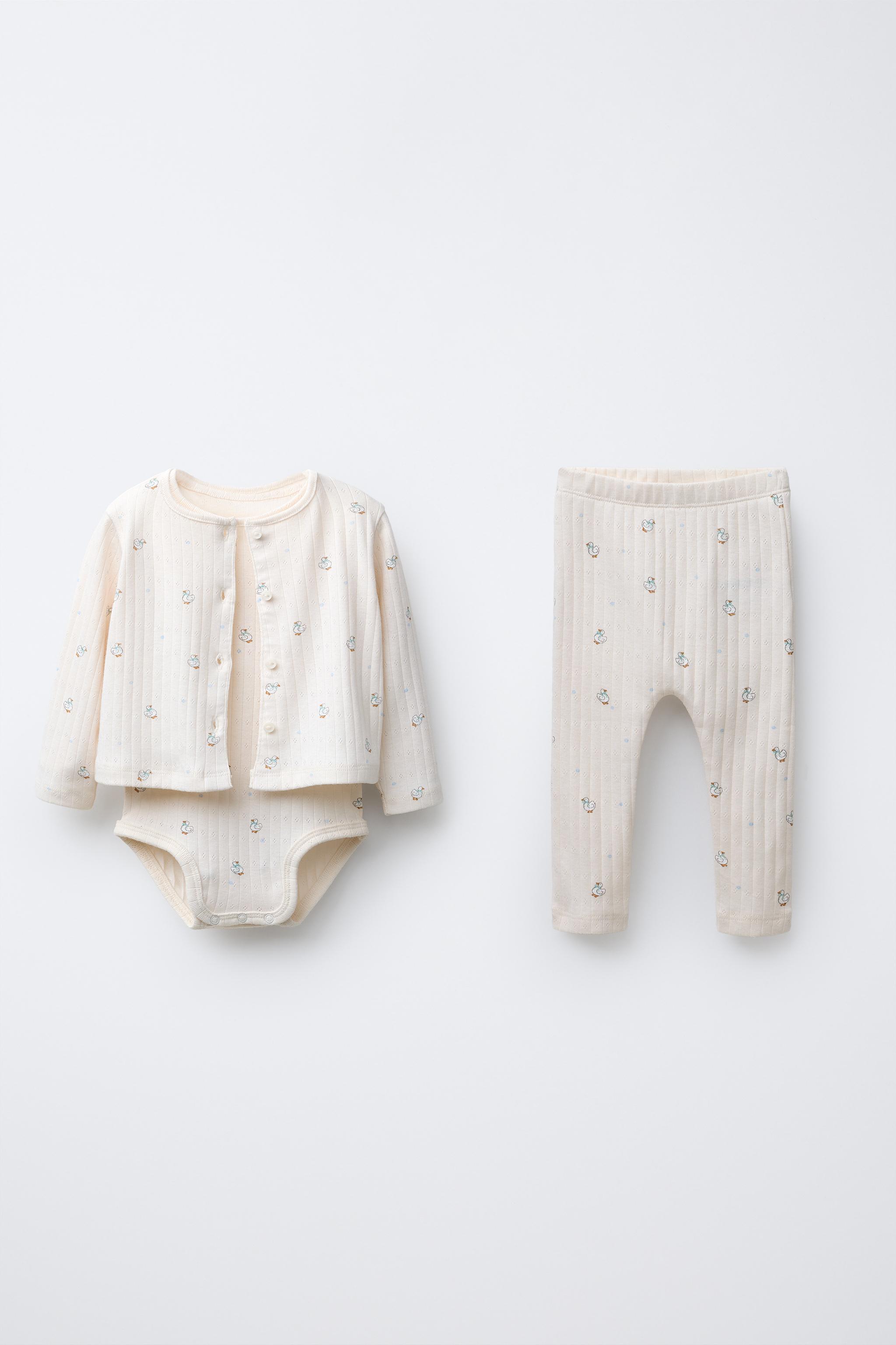 GOOSE PRINT CARDIGAN, BODYSUIT AND LEGGING SET