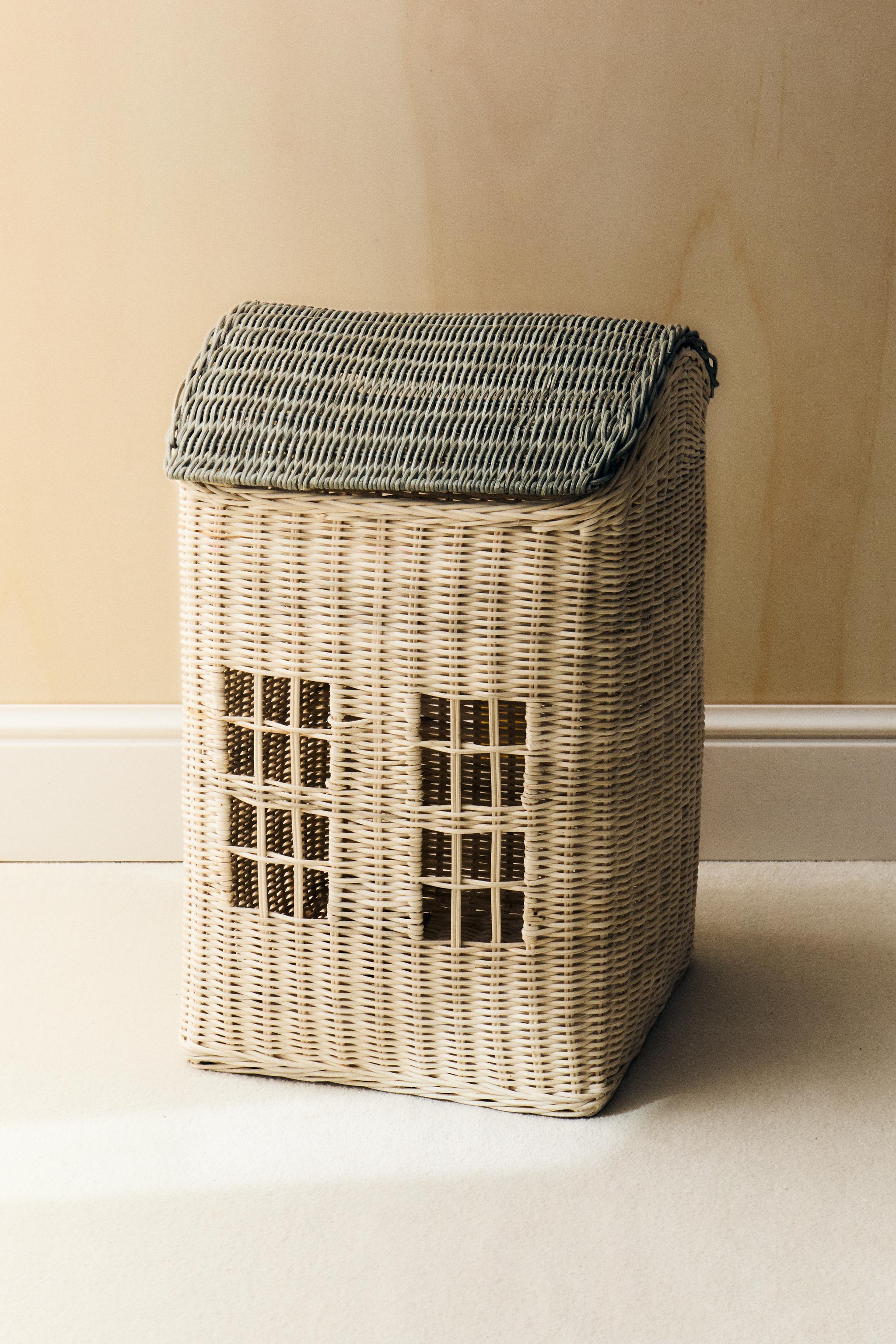 KIDS’ RATTAN HOUSE BASKET