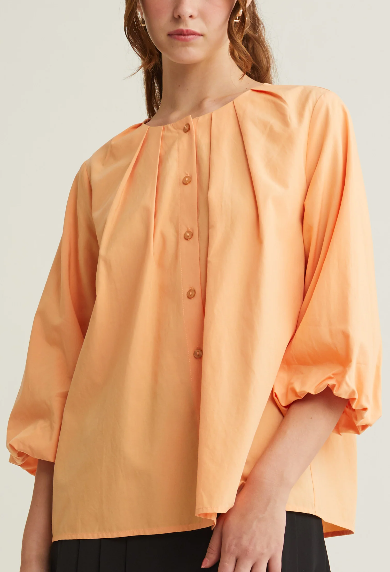 Bell Cuff Button Down À La Mode Top