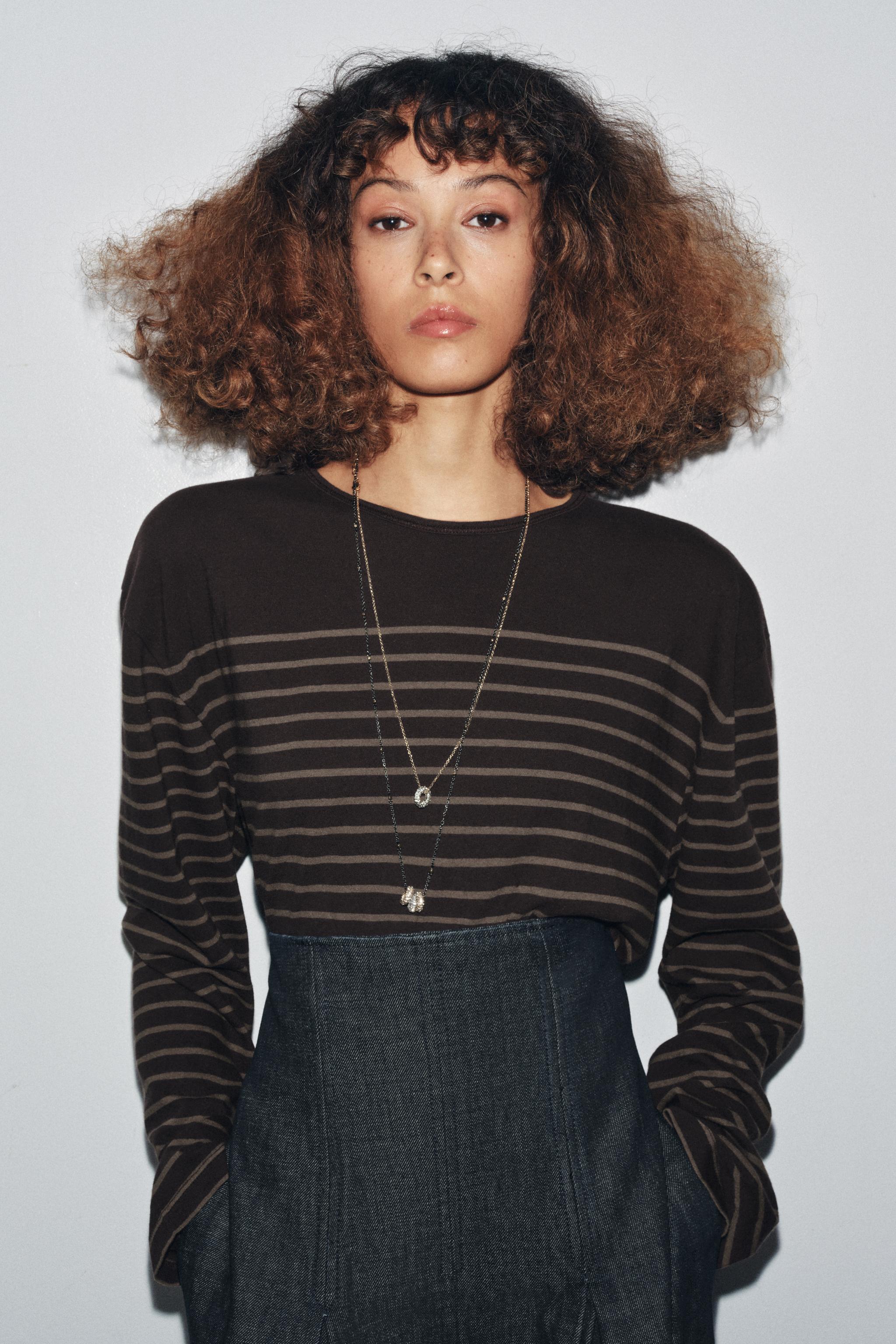 STRIPED LONG SLEEVE T-SHIRT