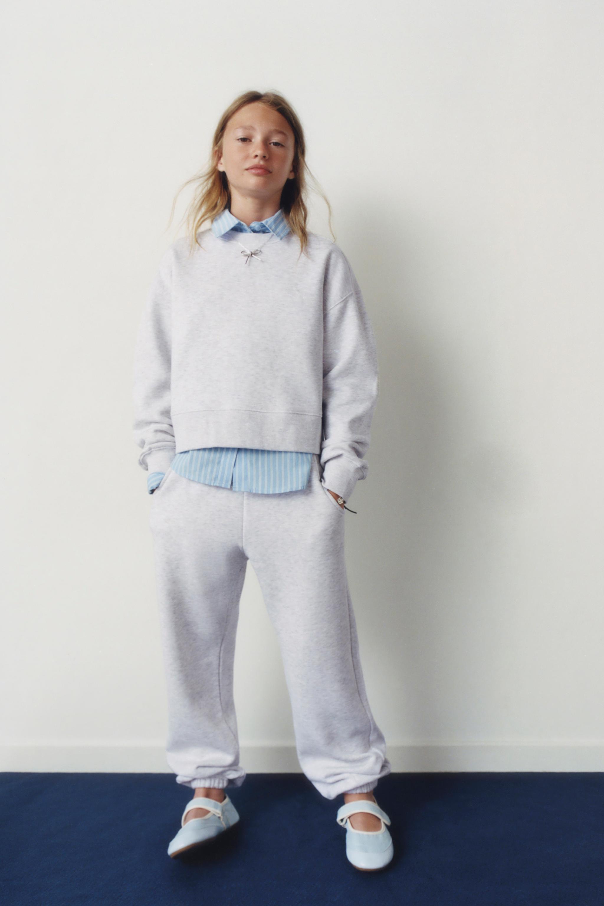 BASIC JOGGING SWEATSHIRT