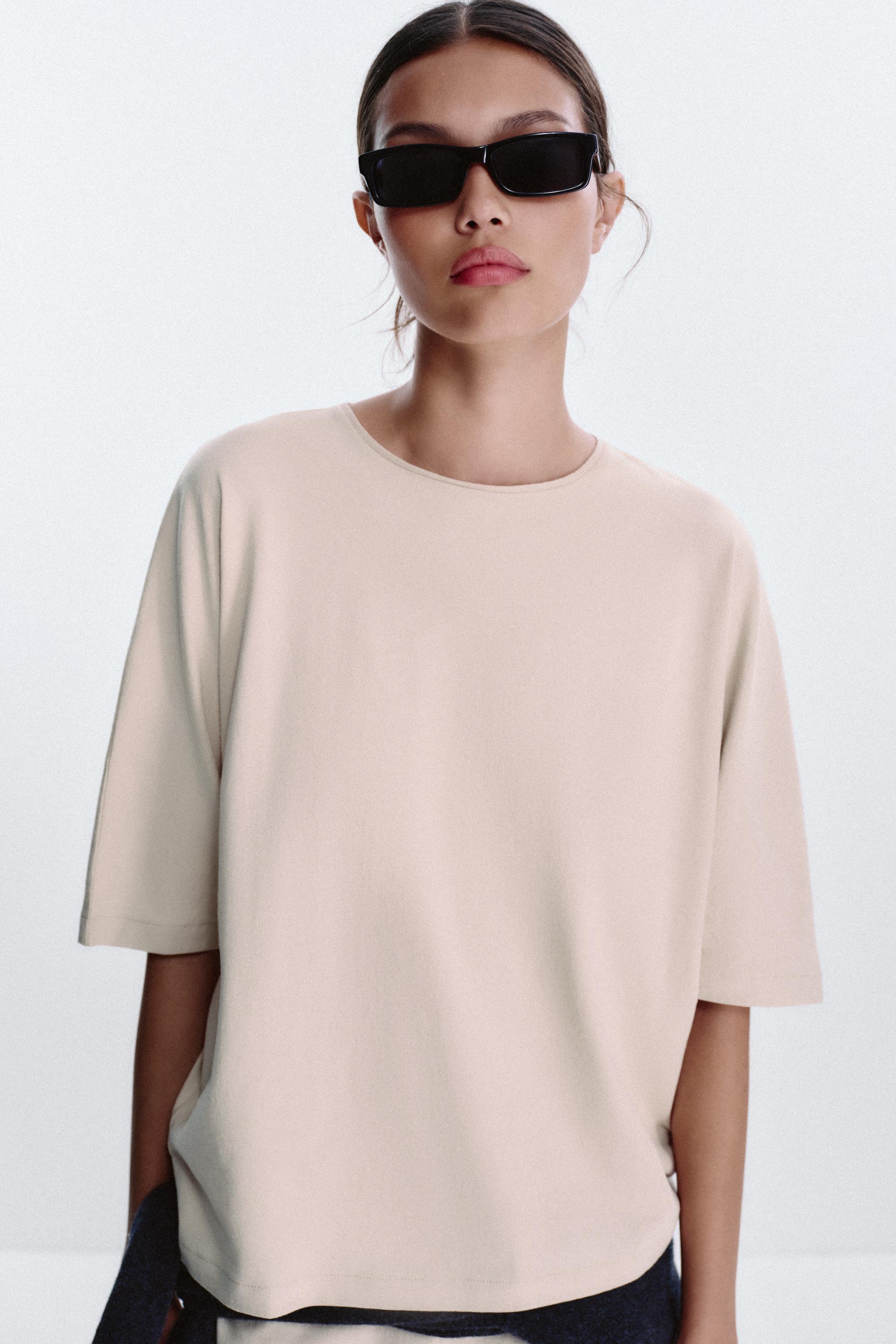 OVERSIZED TEXTURED T-SHIRT