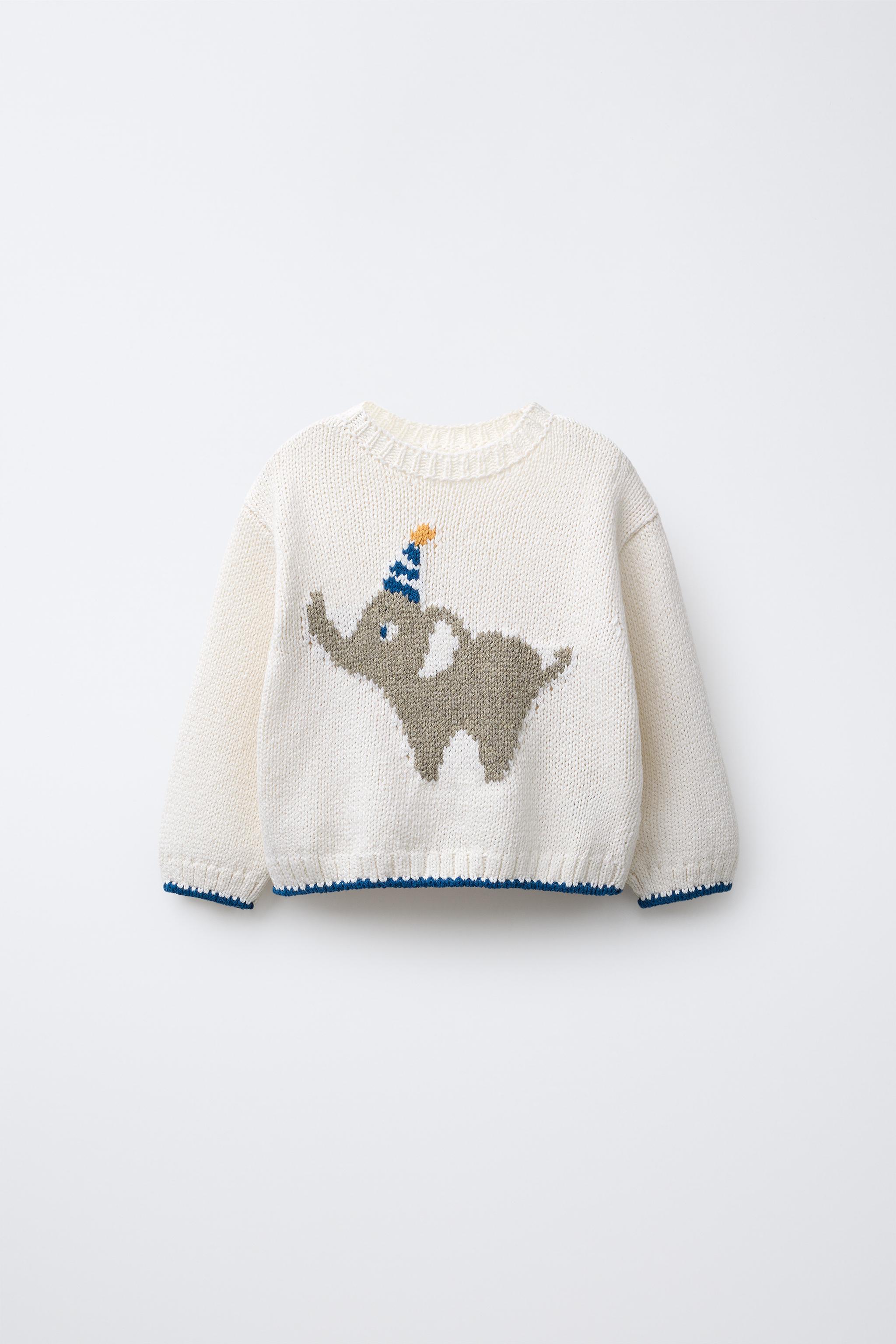 EMBROIDERED ELEPHANT KNIT SWEATER