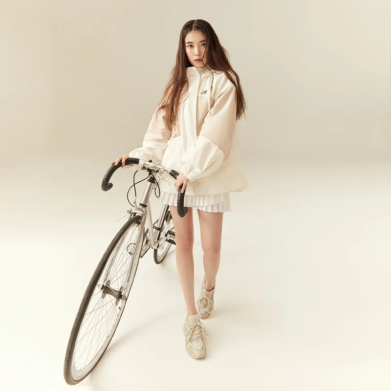 725 Low Cut Beige/Brown ML725D