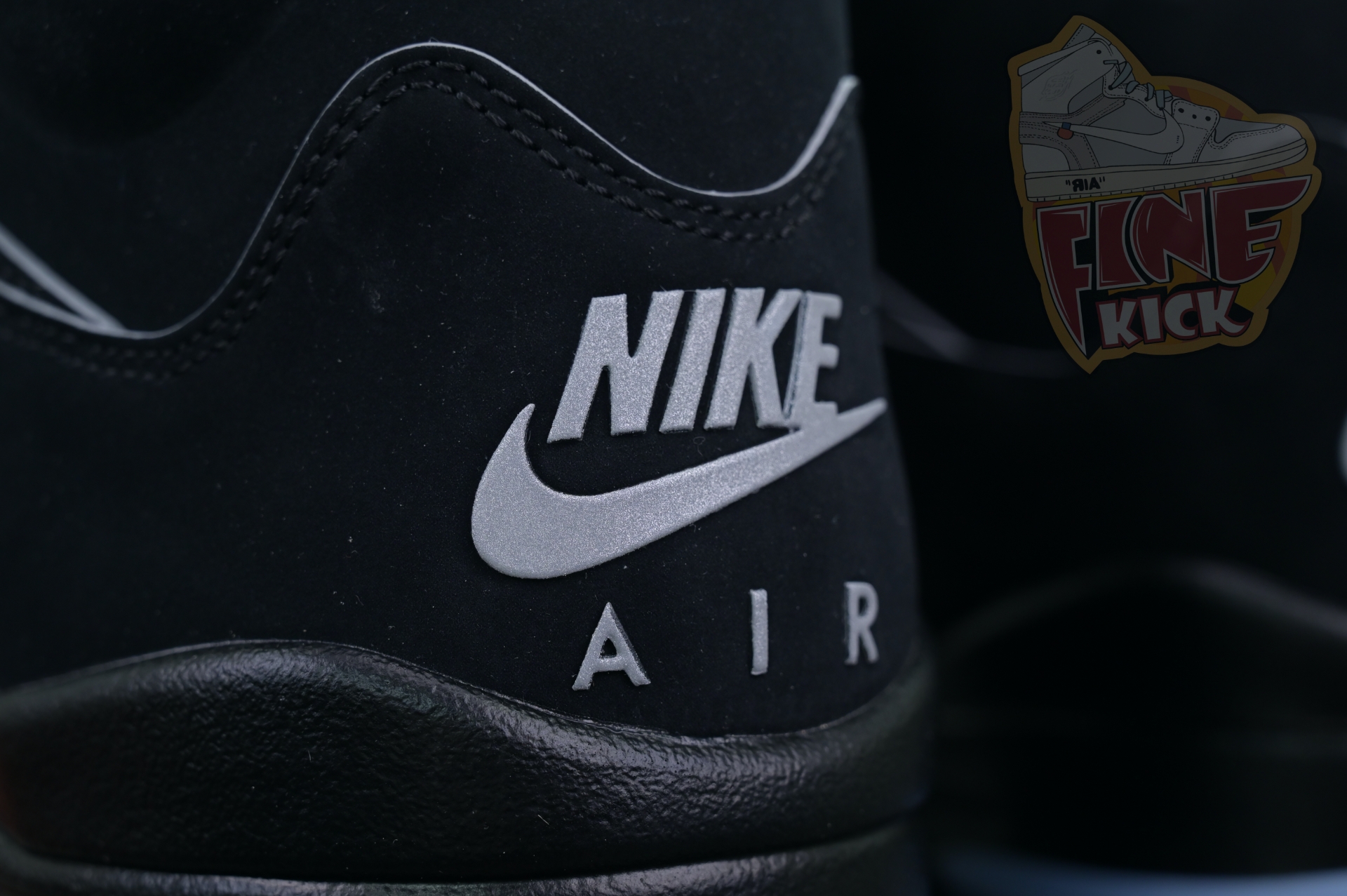 “BLACK METALLIC REIMAGINED”SNEAKERS