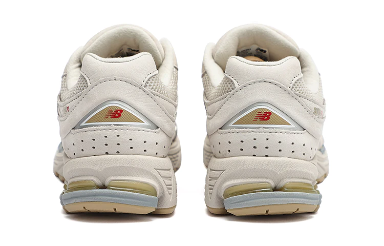 2002R 'Cream' ML2002R3