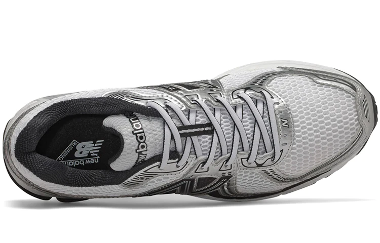 860v2 'White Silver' ML860XD