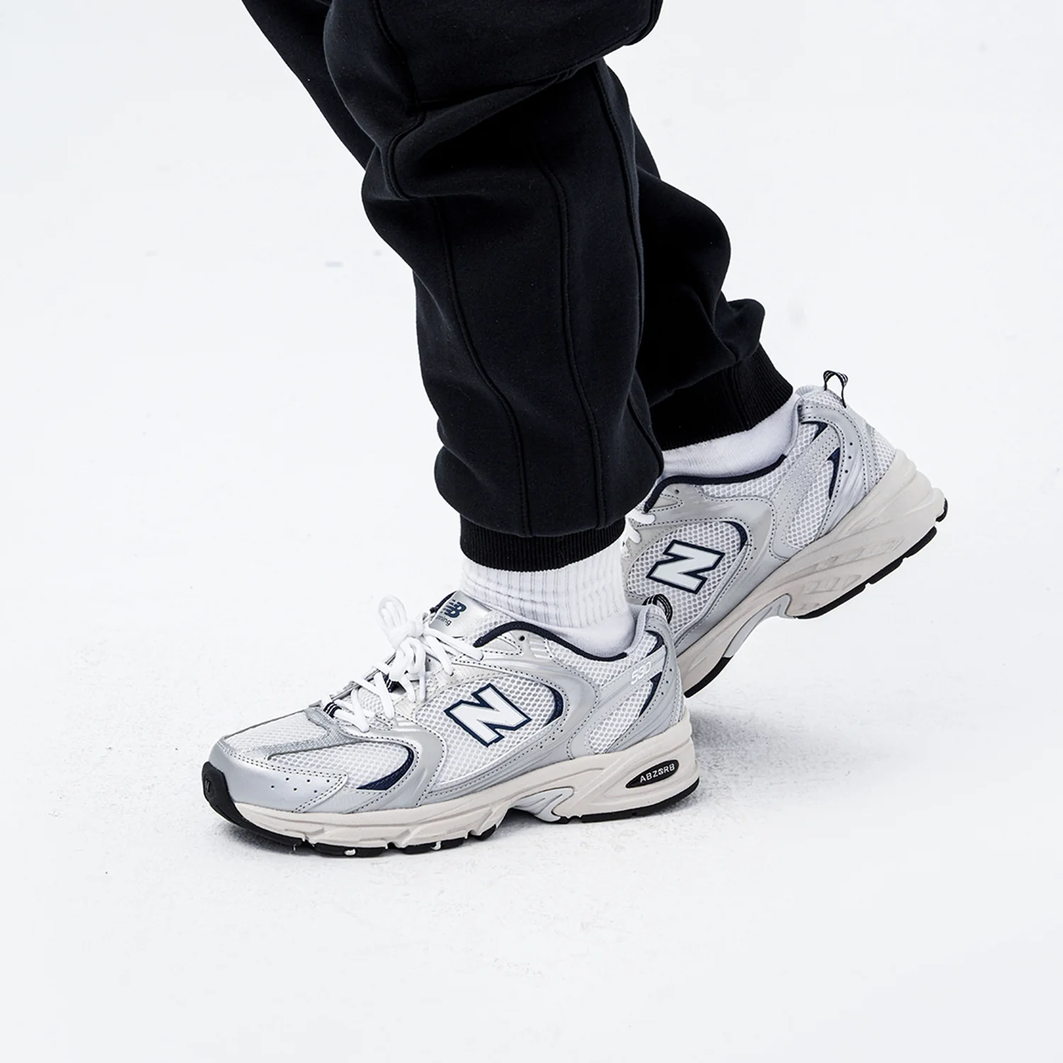 530 'Steel Grey' MR530KA