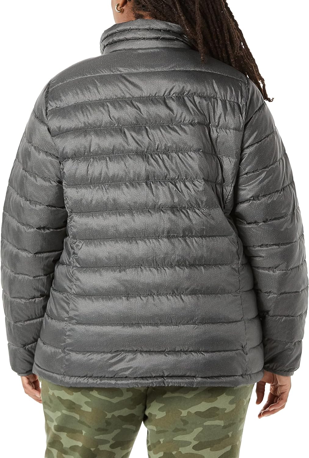 Amazon Essentials Women's Lightweight Long-Sleeve Water-Resistant Packable Puffer Jacket (Available in Plus Size)