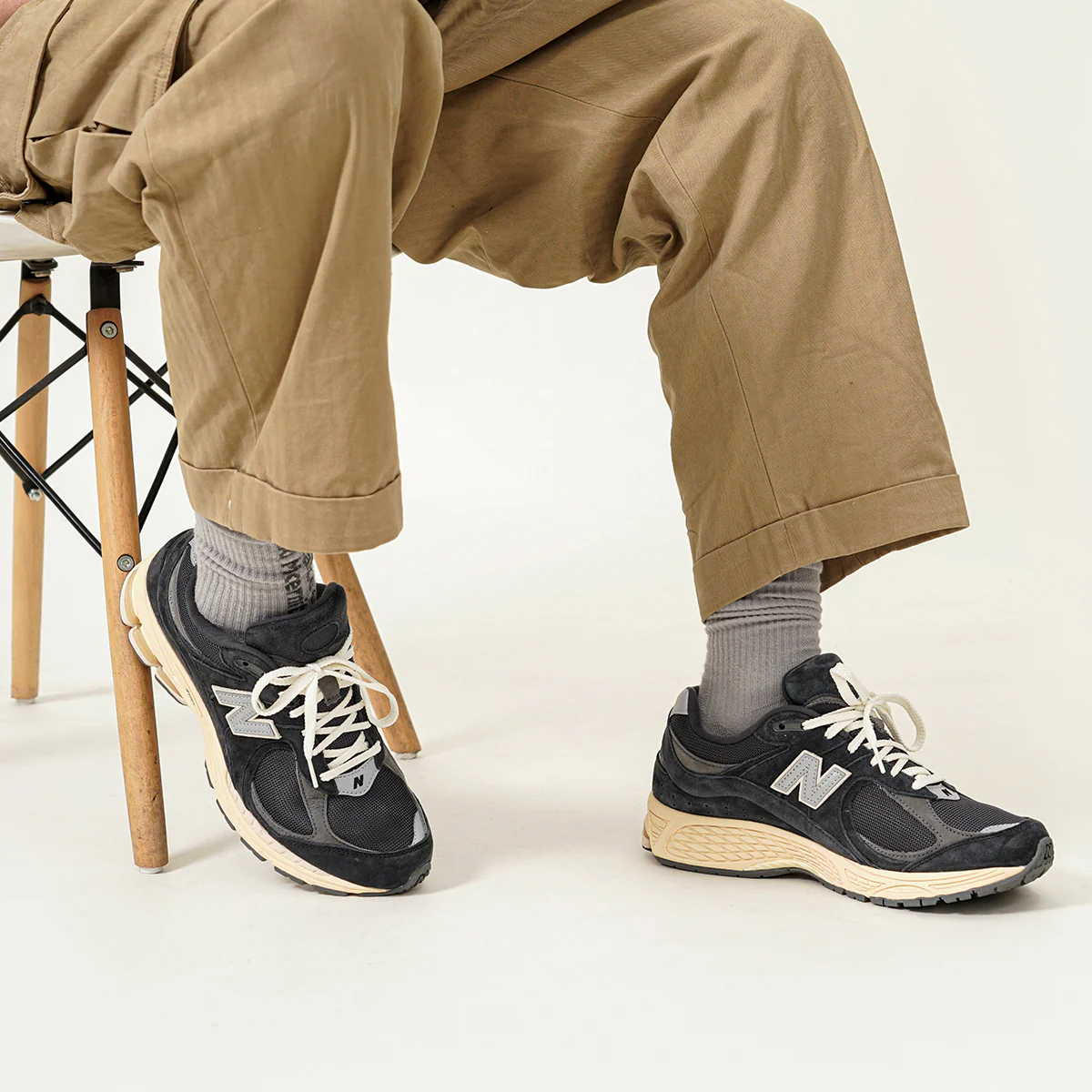 2002R 'Phantom' M2002RHO