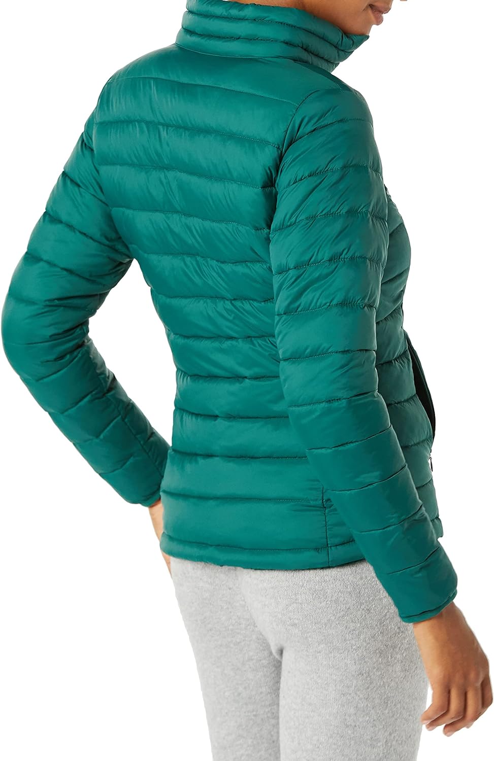 Amazon Essentials Women's Lightweight Long-Sleeve Water-Resistant Packable Puffer Jacket (Available in Plus Size)