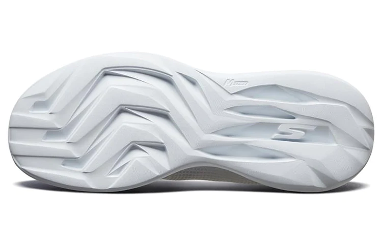 Go Run Fast Low-Top 'White Black' 55103-WHT