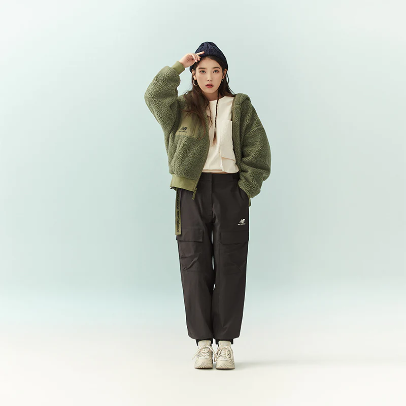 725 Low Cut Beige/Brown ML725D