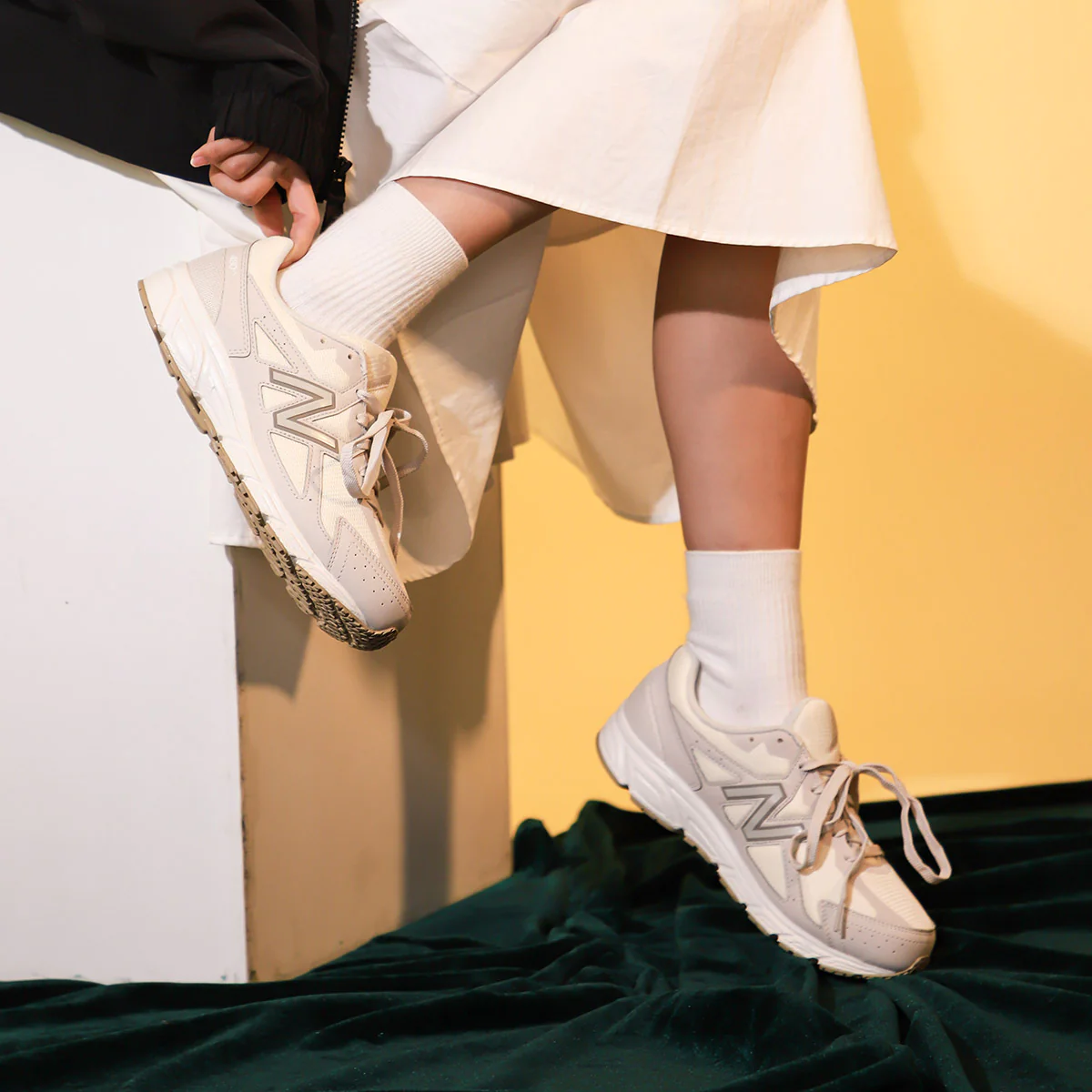 (WMNS) 480v5 'Beige' W480ST5