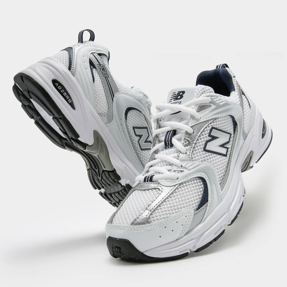 Unisex Sneakers in White & Black