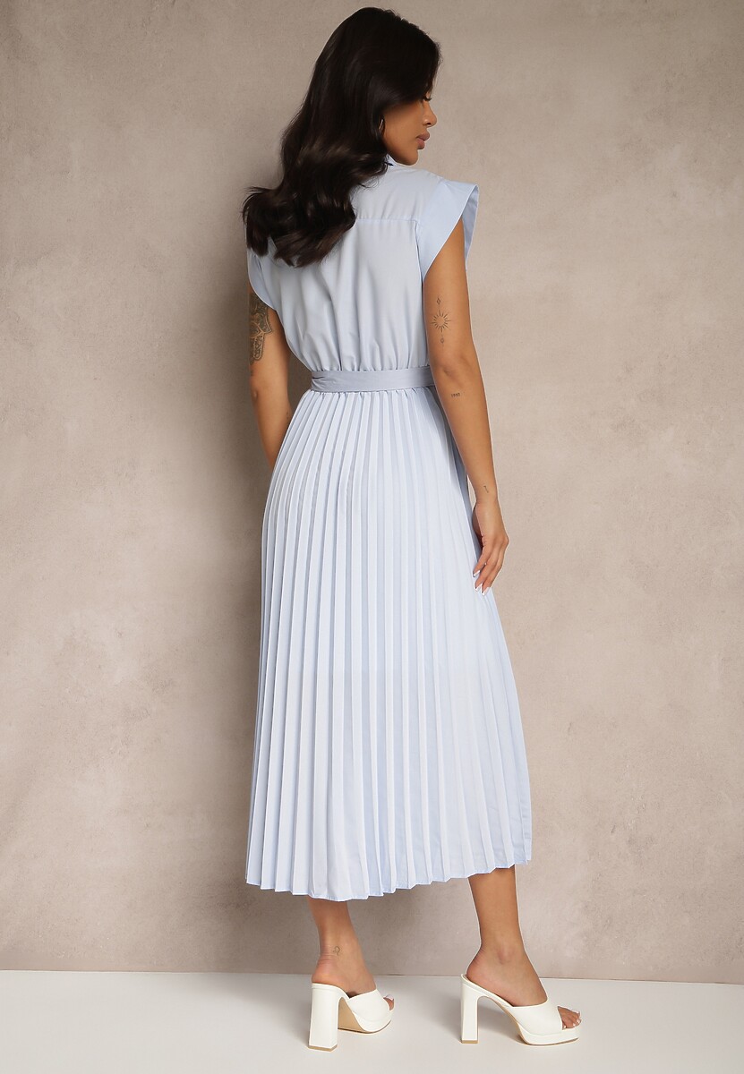 Jasnoniebieska Sukienka Plisowana z Bawełną Ozdobiona Paskiem Lirabelle