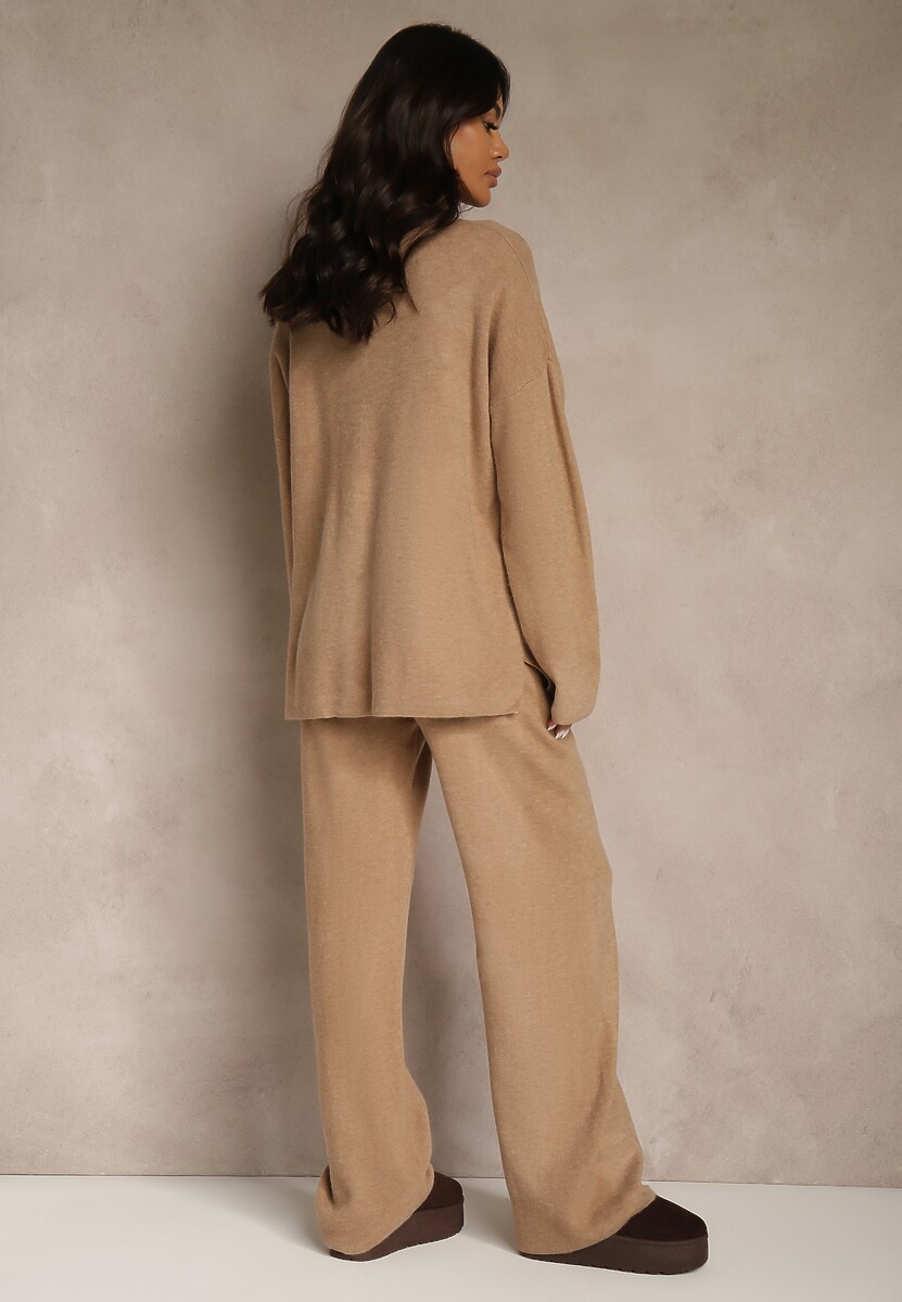 Ciemnobeżowy Komplet Oversize z Dzianiny z Wełną Sweter i Szerokie Spodnie Alenria