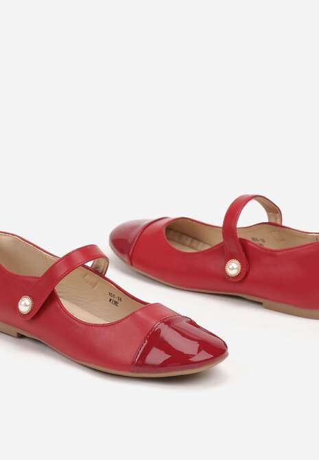 Bordowe Balerinki na Płaskiej Podeszwie z Lakierowanym Noskiem i Ozdobnym Paskiem na Rzep Saivea