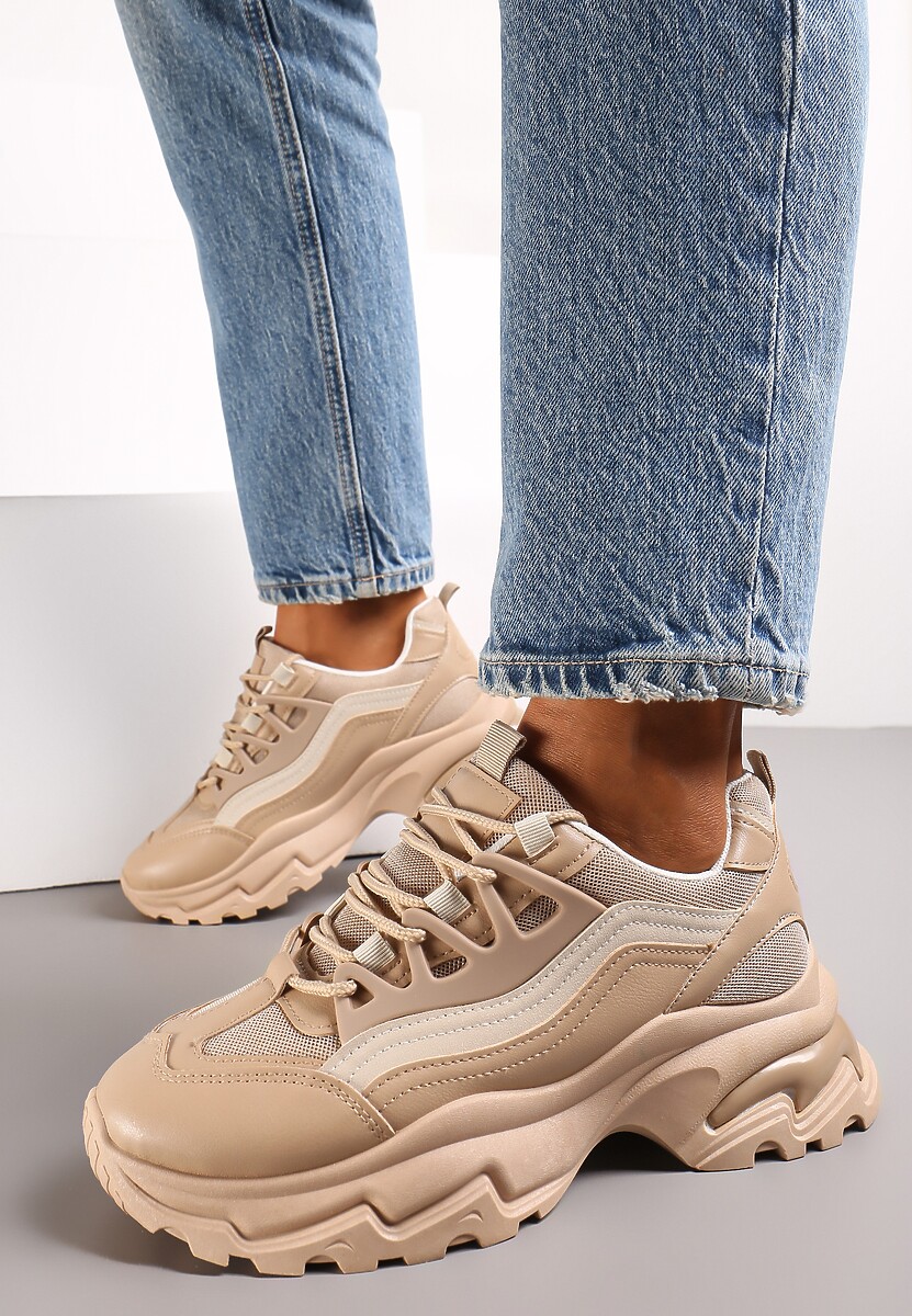 Ciemnobeżowe Sneakersy na Masywnej Podeszwie z Tłoczeniami Utonia