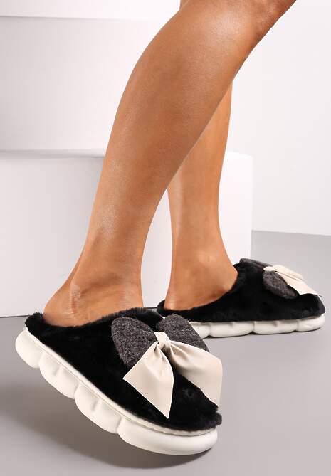 Czarne Futrzane Kapcie Zimowe Ozdobione Kokardką Saceta