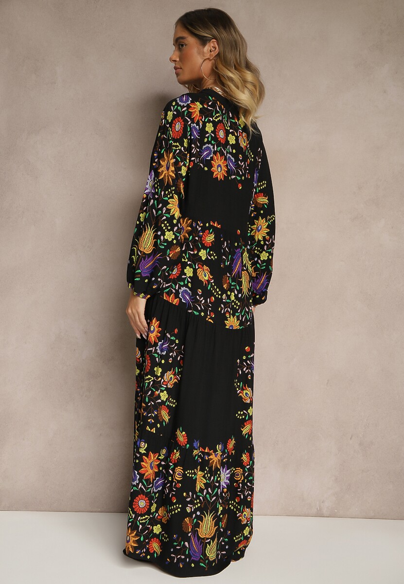 Czarna Rozkloszowana Sukienka z Wiskozy w Kwiaty Clevea