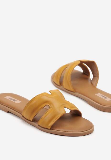 Żółte Klapki Basic z Wycięciami Varauri