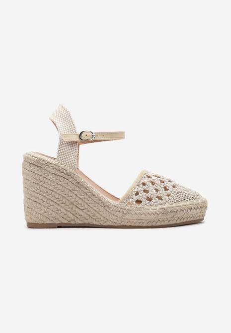 Beżowe Sandały z Imitacji Skóry na Plecionym Koturnie Zapinane Wokół Kostki Obidia