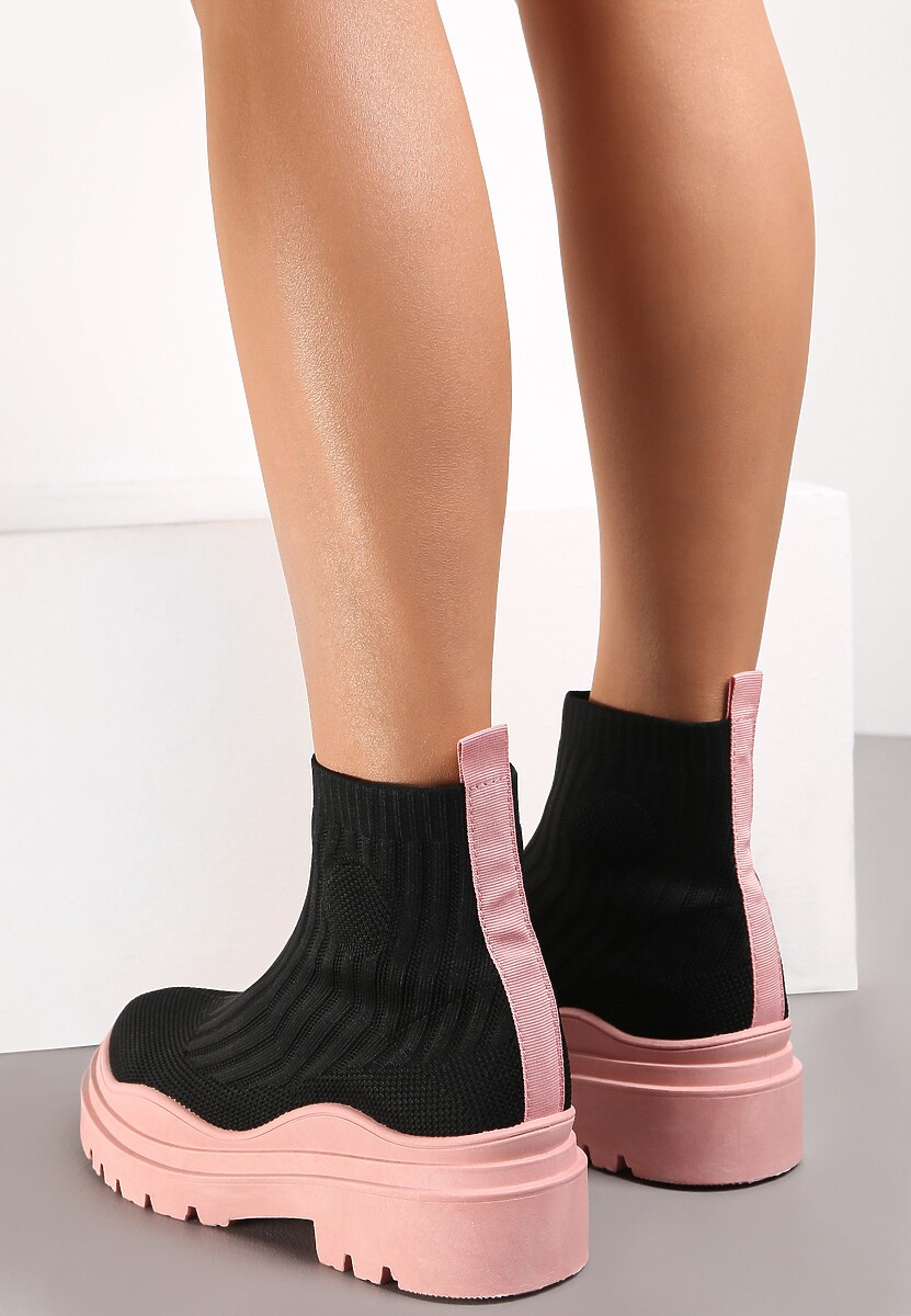 Czarno-Różowe Botki z Elastyczną Cholewką Ganeon