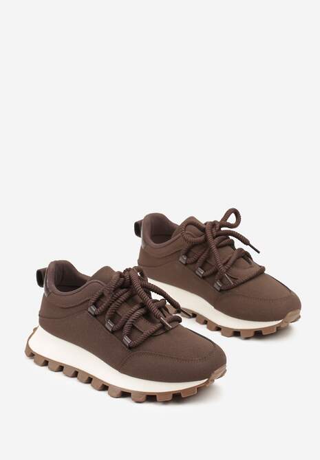 Brązowe Sneakersy na Platformie Ozdobionej Tłoczeniem Zerla