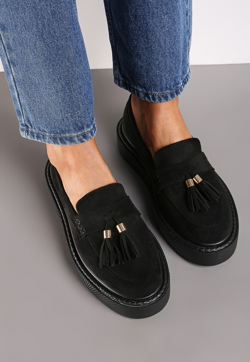 Czarne Mokasyny z Ekozamszu na Niskiej Platformie z Frędzlami na Noskach Relabrina