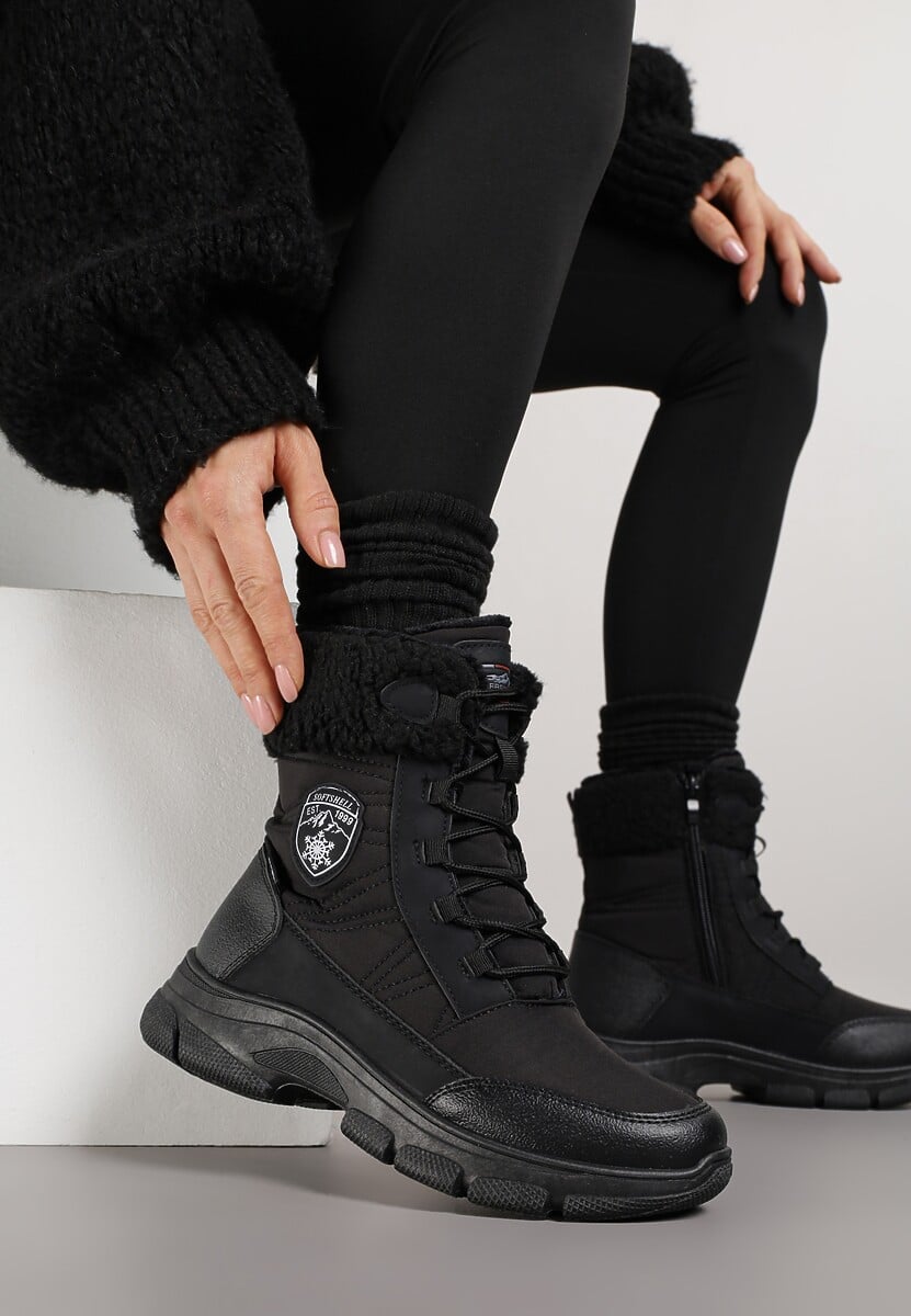 Czarne Ocieplane Śniegowce z Ozdobnym Kożuszkiem Arianea