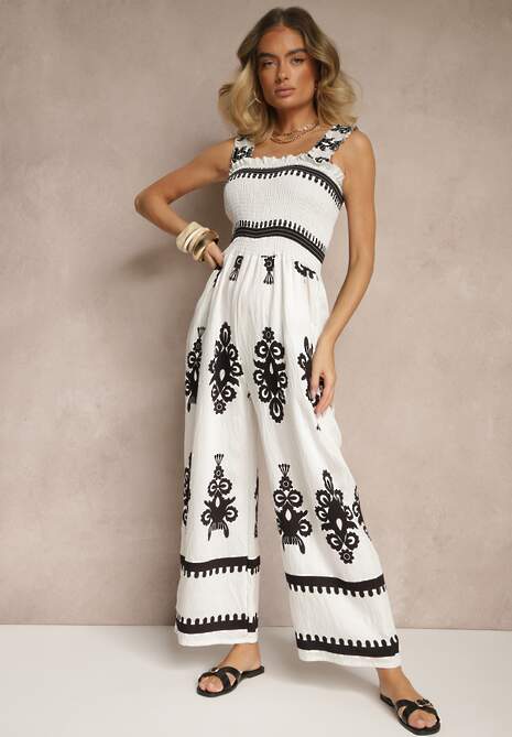 Biały Kombinezon Wide Leg z Wiskozy na Ramiączkach Zdobiony Etnicznym Wzorem Melriti
