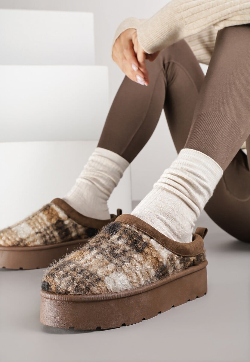 Brązowe Śniegowce na Platformie Ozdobione Kratą Ammea