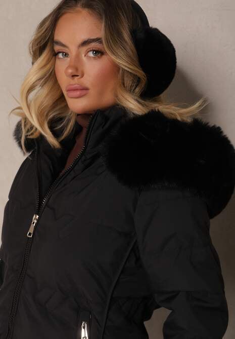 Czarna Zimowa Kurtka Pikowana z Kapturem z Futrem i Kieszeniami Salianna