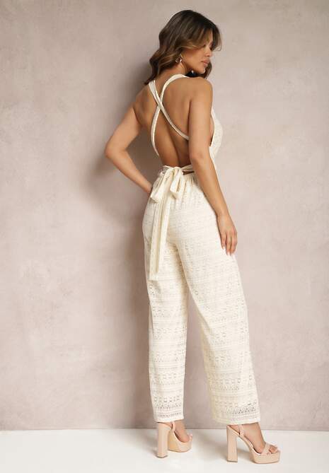 Jasnobeżowy Długi Kombinezon Ażurowy z Kopertową Górą Bez Rękawów Ancrida